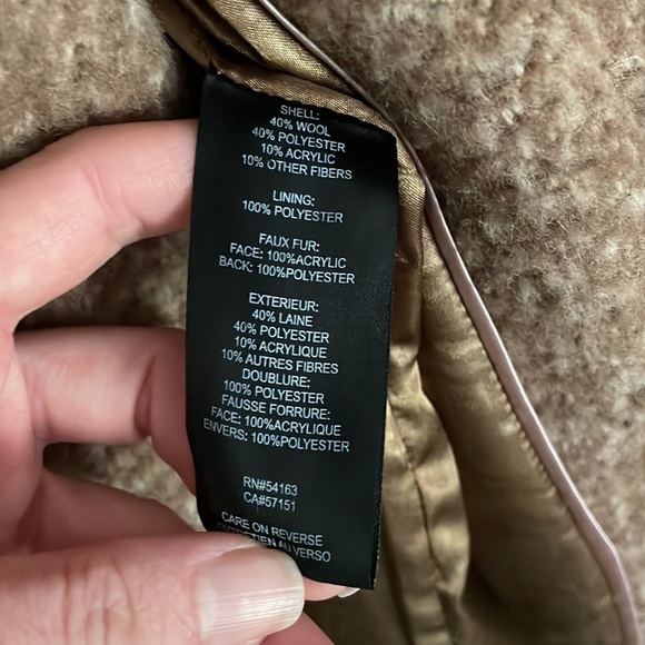 Ivanka Trump luxe wool-blend belted winter trench-style coat w/ satin lining - Picture 6 of 7